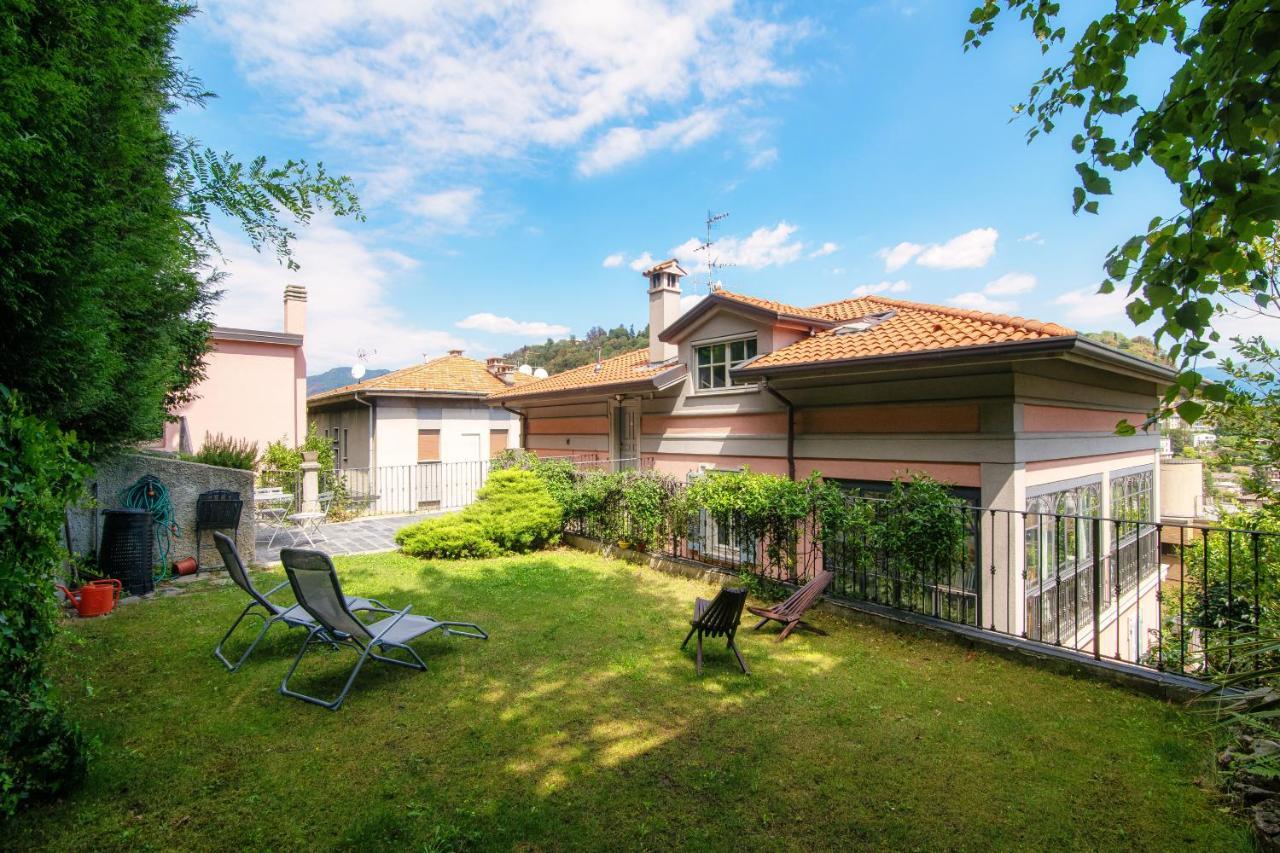 I D'A Charming Penthouse - Lake View- Como- House-130 Mt-2 Double Bedrooms And 2 Double Bathrooms A Spacious Living Room-Full Equipped Kitchen-Private Garden And Terrace-Private Covered Parking Εξωτερικό φωτογραφία